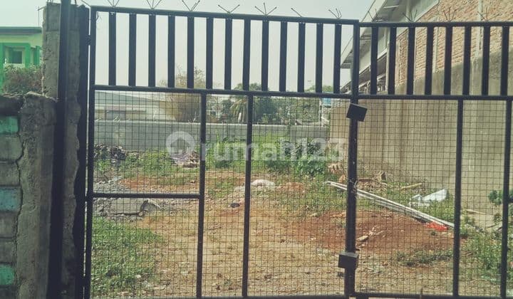 Land for sale ready to build in Ciputat