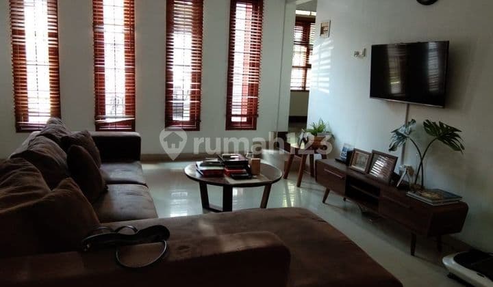 Rumah Siap Huni Di Jl. H. Nawi Dekat Radio Dalam