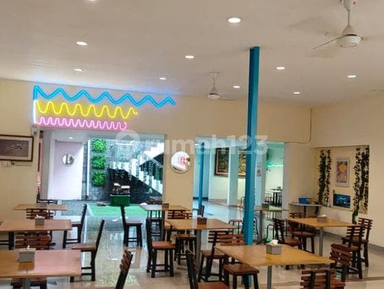 Lokasi Premium di Pusat Surabaya! Bangunan Komersial Siap Pakai di Jl. Musi - Ideal untuk Bisnis Anda