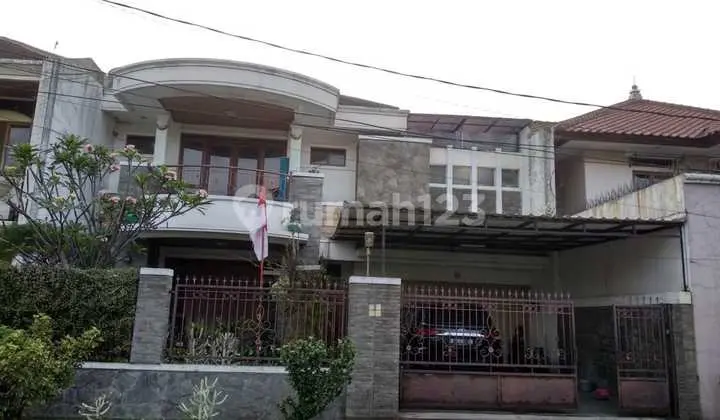 Rumah Mewah Luas390 di Komplek Batununggal Indah
