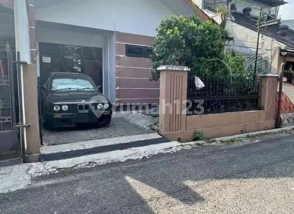 Rumah Luas 135 Di Area Turangga Buahbatu