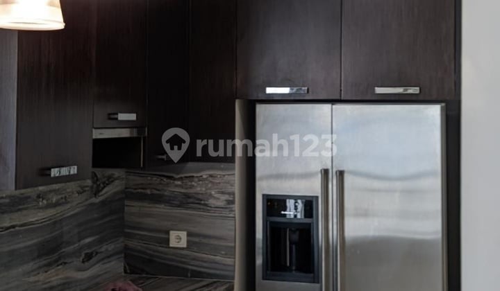 Apartement Mewah di Pantai Mutiara
