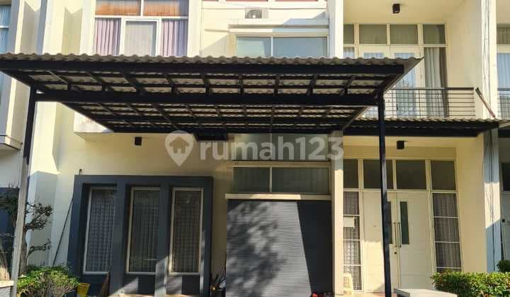 Rumah One Golf Terrace Pakuwon Indah Citraland Imperial VBR Dian Istana