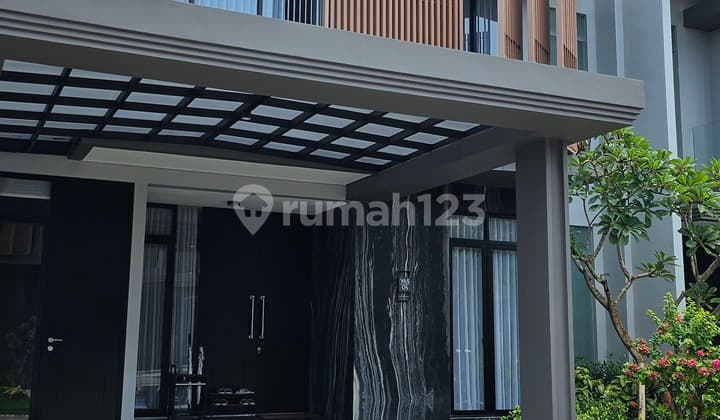 Jual Rumah Baru Mewah Pakuwon City Surabaya