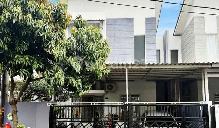 Rumah 2 Lantai Beverly Hills Duta Garden - LT 160 M2 Siap Huni