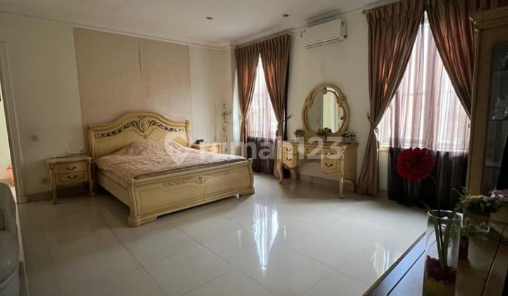 Rumah Mewah Cluster Private @Les Belles Maison Serpong Siap Huni