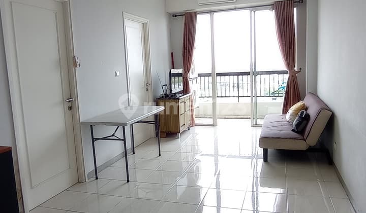 2BR Furnished Apartment Near Binus Alsut Campus with Urban View