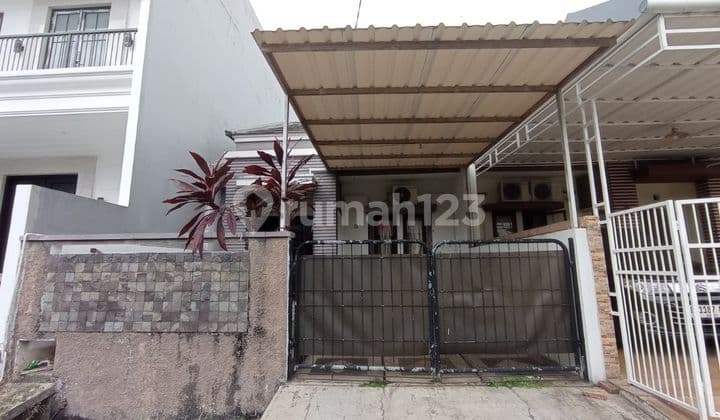 Rumah 1 Lantai Semi Furnished Siap Huni di Griya Sutera Alsut