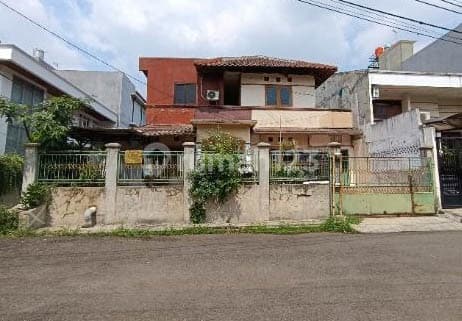 Rumah Pulomas, jalan lebar, sudah tinggi, jakarta timur