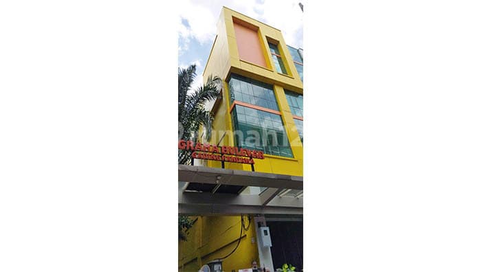 ruko Graha Bulevar, ada lift, cocok untuk bank, showroom dll di boulevard raya kelapa gading