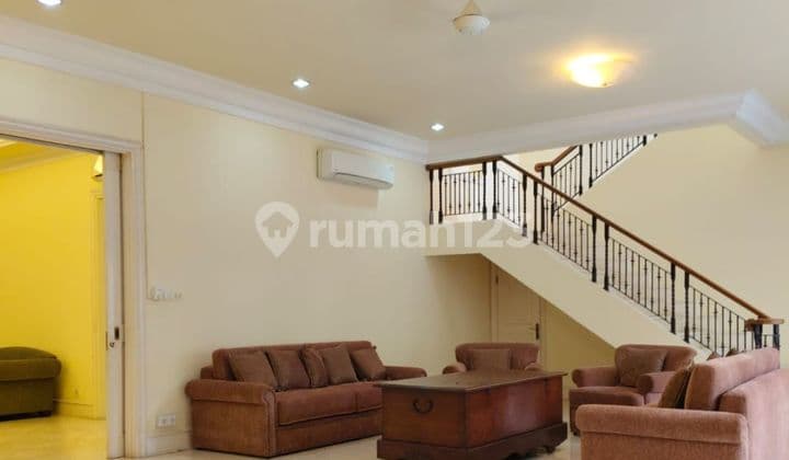 For Rent House in Menteng Jakarta Pusat