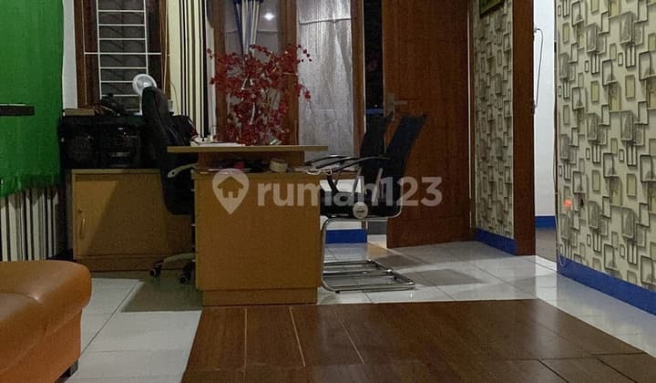 Dijual Rumah Bagus Lokasi Strategis Di Cibangkong laswi