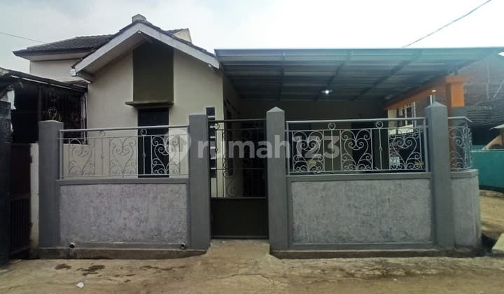 Dijual Rumah Hook Area Permata Kopo