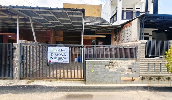 Disewakan Rumah 2 Lantai Dalam Komplek di Pesona Ciganitri - Bojongsoang