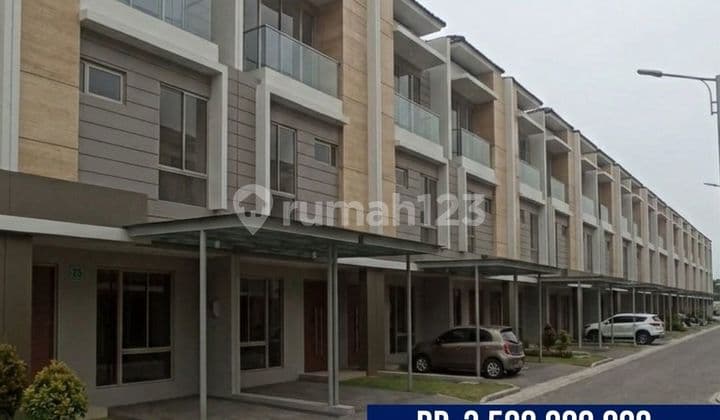 Rumah 3 Lantai Golf Island Pik, Luas 6X12,5