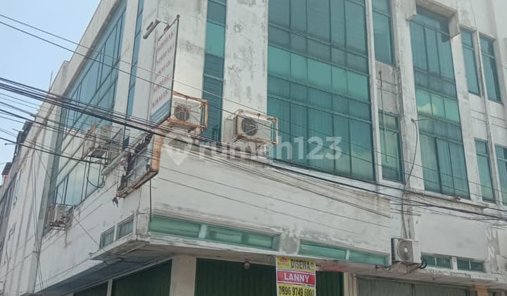 For Rent: Ready-to-Use Shop House in Peterongan Complex, Semarang
