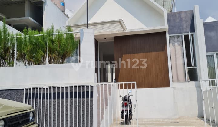 Dijual Rumah Dalam Perumahan Mewah Di Griya Lestari Montana Hill Raya Ngaliyan Semarang