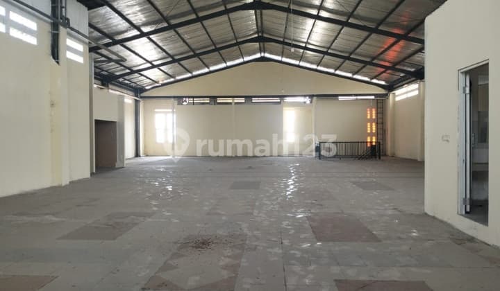 Dijual dan Disewakan Ruko Lokasi Jl. Raya Setiabudi Semarang