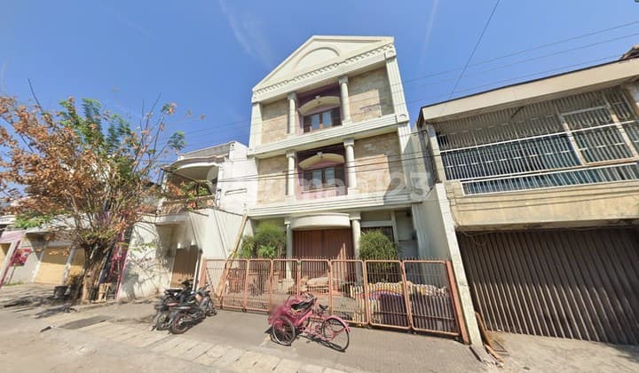 Dijual Ruko Di Daerah Pusat Perdagangan Di Jl. Beteng Semarang