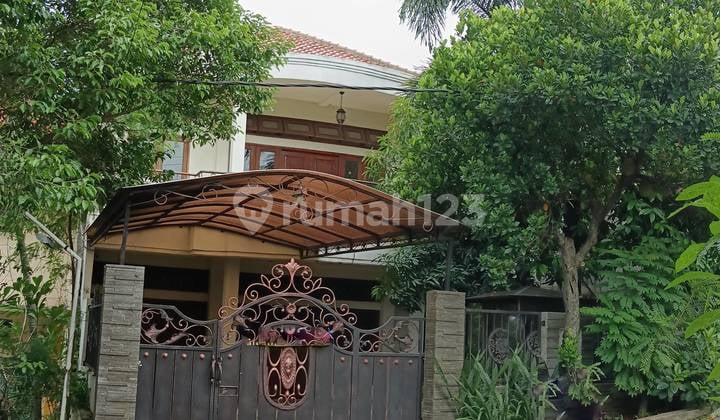 For Sale and For Rent House on Jl. Dewi Sartika Timur Semarang