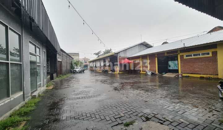 Dijual Ruang Usaha Lokasi Strategis di Jl. Siliwangi Semarang