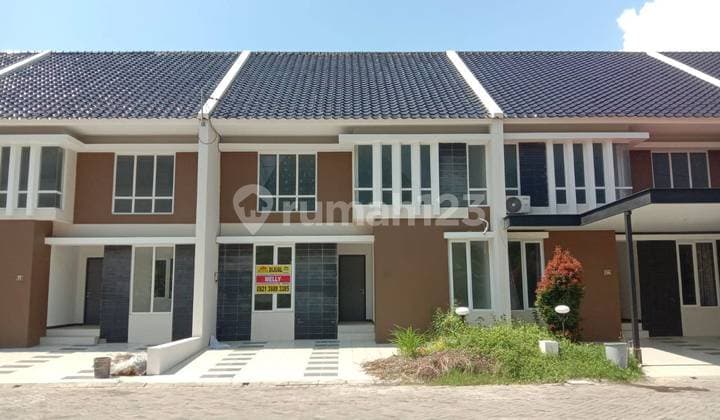 Dijual Rumah Lokasi Perum Madukoro Regency Semarang