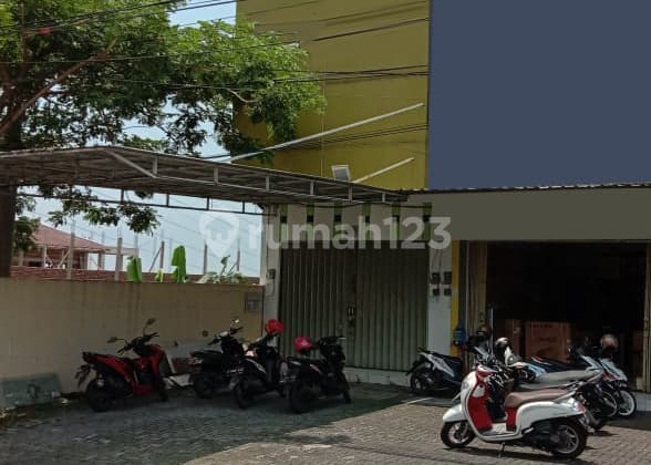 Disewakan Ruko 3 Lantai Siap Pakai di Kedungmundu Raya Semarang