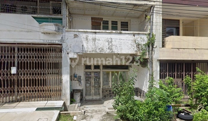 Dijual Rumah dengan Lokasi Pusat Perdagangan Semarang di Jl. Gg. Besen Semarang