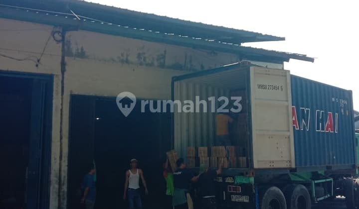 Dijual Gudang Lokasi Strategis di Jl. Soekarno Hatta