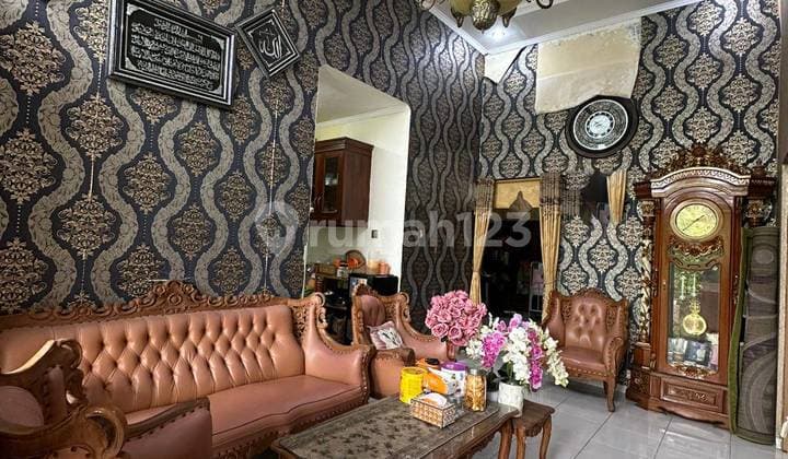 Dijual Rumah Lokasi Perum Graha Taman Pelangi BSB Semarang