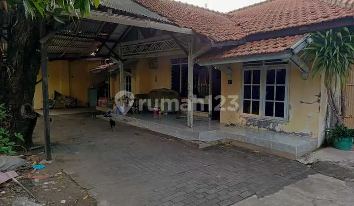 Dijual Rumah Dekat dengan Pusat Kota di Jl. Sawojajar Semarang