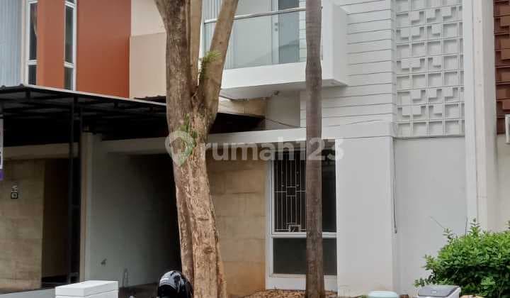 Dijual Murah Rumah 2Lantai Siap Huni di Grand Wisata