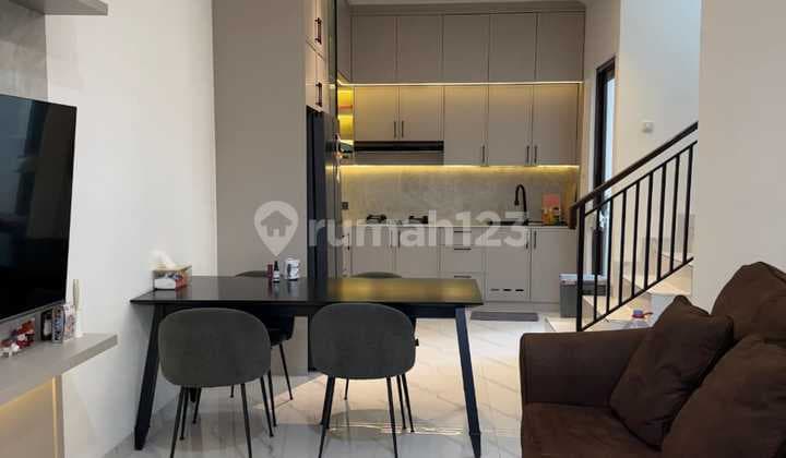 Rumah Siap Huni Regensi Melati Mas SHM Full Furnished