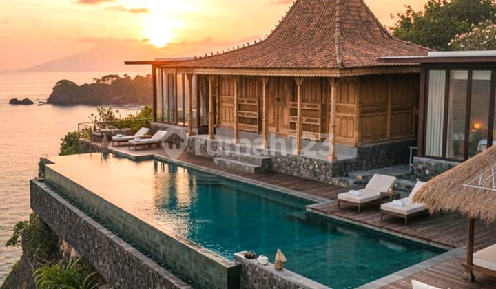 Rumah Joglo Kudusan, Soko 20 Tumpangsari Rare 3D Carved Gebyok