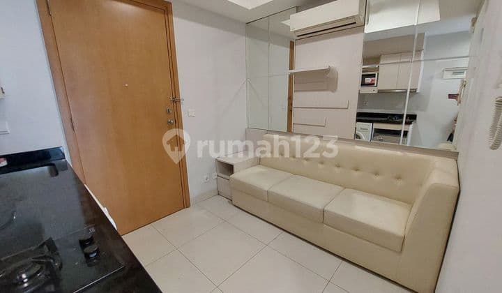DISEWAKAN APARTMENT TYPE 1 BED FULLY FURNISHED DIPUSAT KOTA KEMAYORAN Apartemen The Mansion Dukuh Golf Kemayoran Baru Furnished