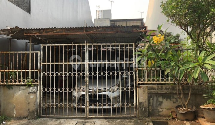 Dijual Rumah Lokasi Strategis Daerah Kayu Putih Jakarta Timur