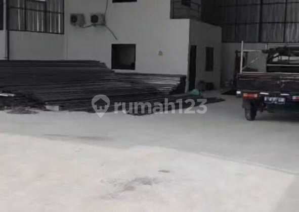 Warehouse in Pasar Kemis Tangerang, Area 430 m2, Strategic Location