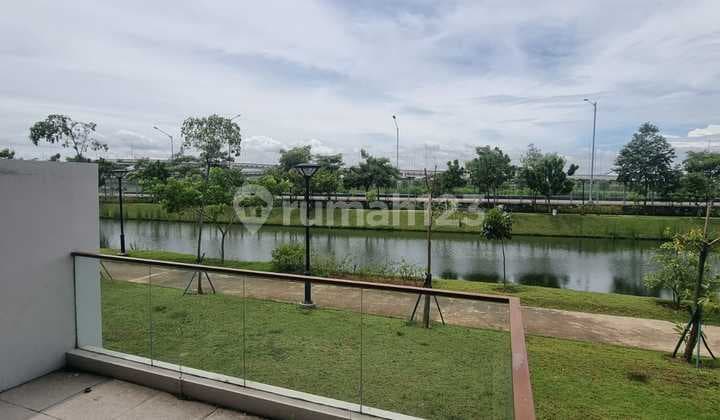 Nice House in Springville Pik 2, Area 10x25m, 2 Floors, Facing Lake