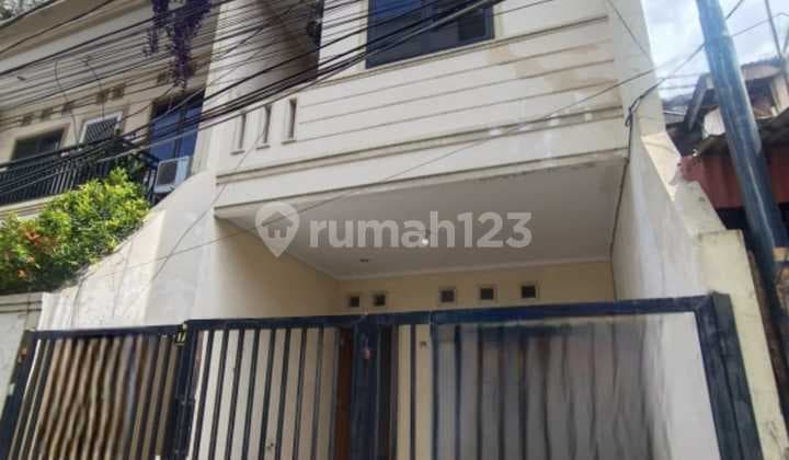 Nice 3-Story House in Tanjung Duren West Jakarta Ready to Occupy