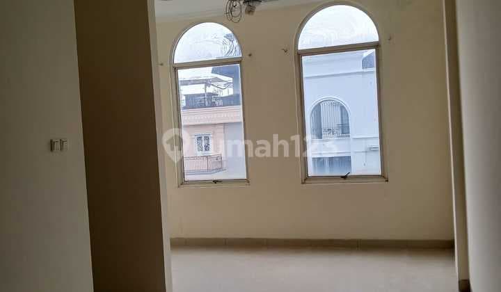 Ruko Food City Green Lake City Luas 4,5X17m 3 Lantai Ada Ac