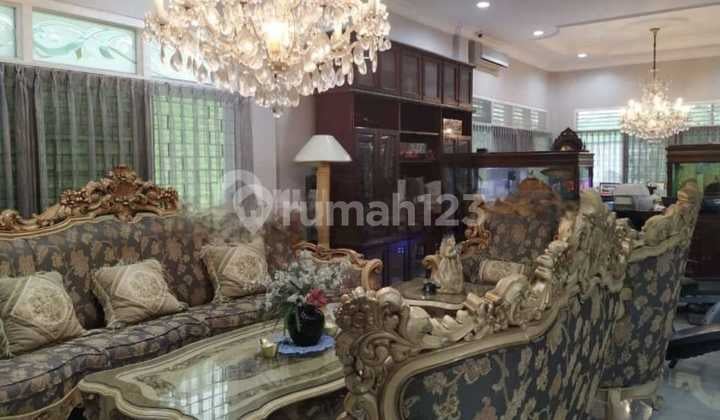 Rumah di Hasyim Ashari Jakarta Pusat Luas 915M2 SHM Strategis