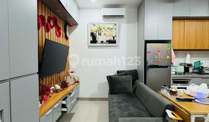 Green Royal Condo House Semanan Jakarta Barat 5X10 Semi Furnished