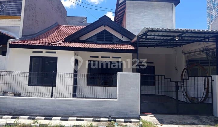 Rumah Siap Huni Babatan Pilang
