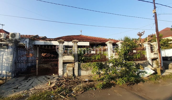 Rumah Butuh Renovasi SHM di Darmo Harapan, Surabaya Rumah Butuh Renovasi SHM di Darmo Harapan, Surabaya