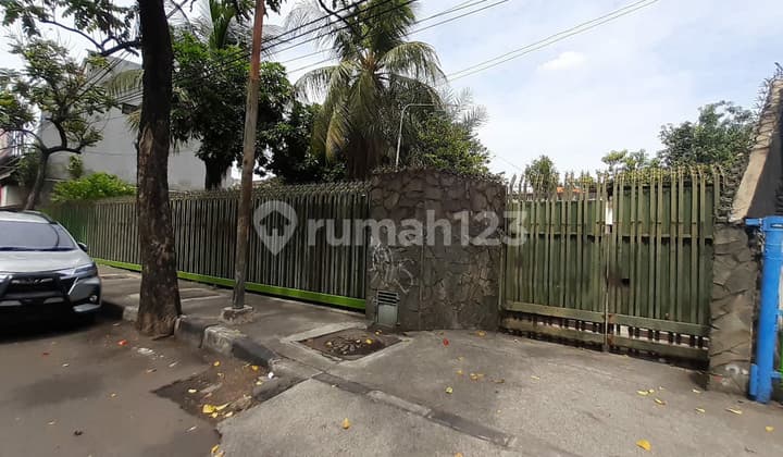 Tanah di Raya Arjuno, Surabaya HGB 1.773 m²