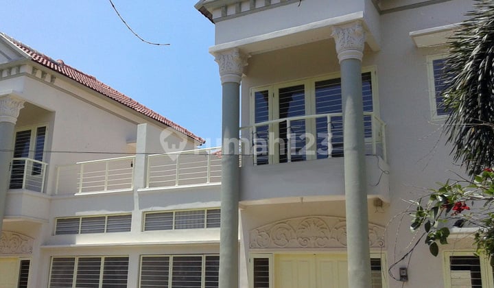 2-Story Renovated House with SHM in Graha Anggrek Mas Sidoarjo, Sidoarjo