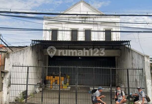 Shop House on Raya Tropodo, Sidoarjo, 600 m, Good SHM (Building Ownership Certificate)