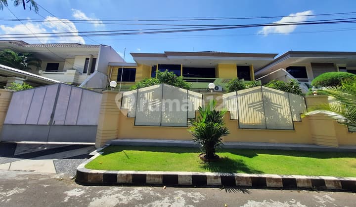 Rumah 2 Lantai Bagus SHM di Satelit Indah, Surabaya