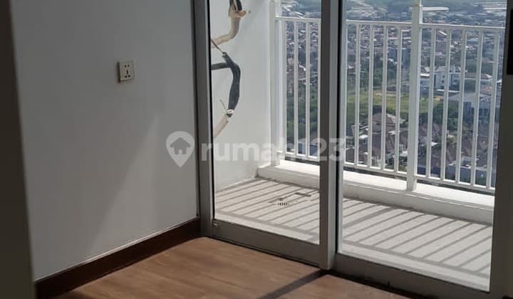 New Gress Avenue 88 Apartment