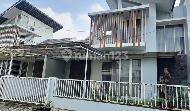 Rumah Bagus SHM di Babatan Mukti, Surabaya